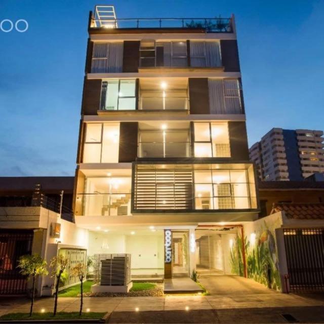 Bamboo Apartamento Monoambiente-Frente A Mall Ventura Santa Cruz de La Sierra Eksteriør billede
